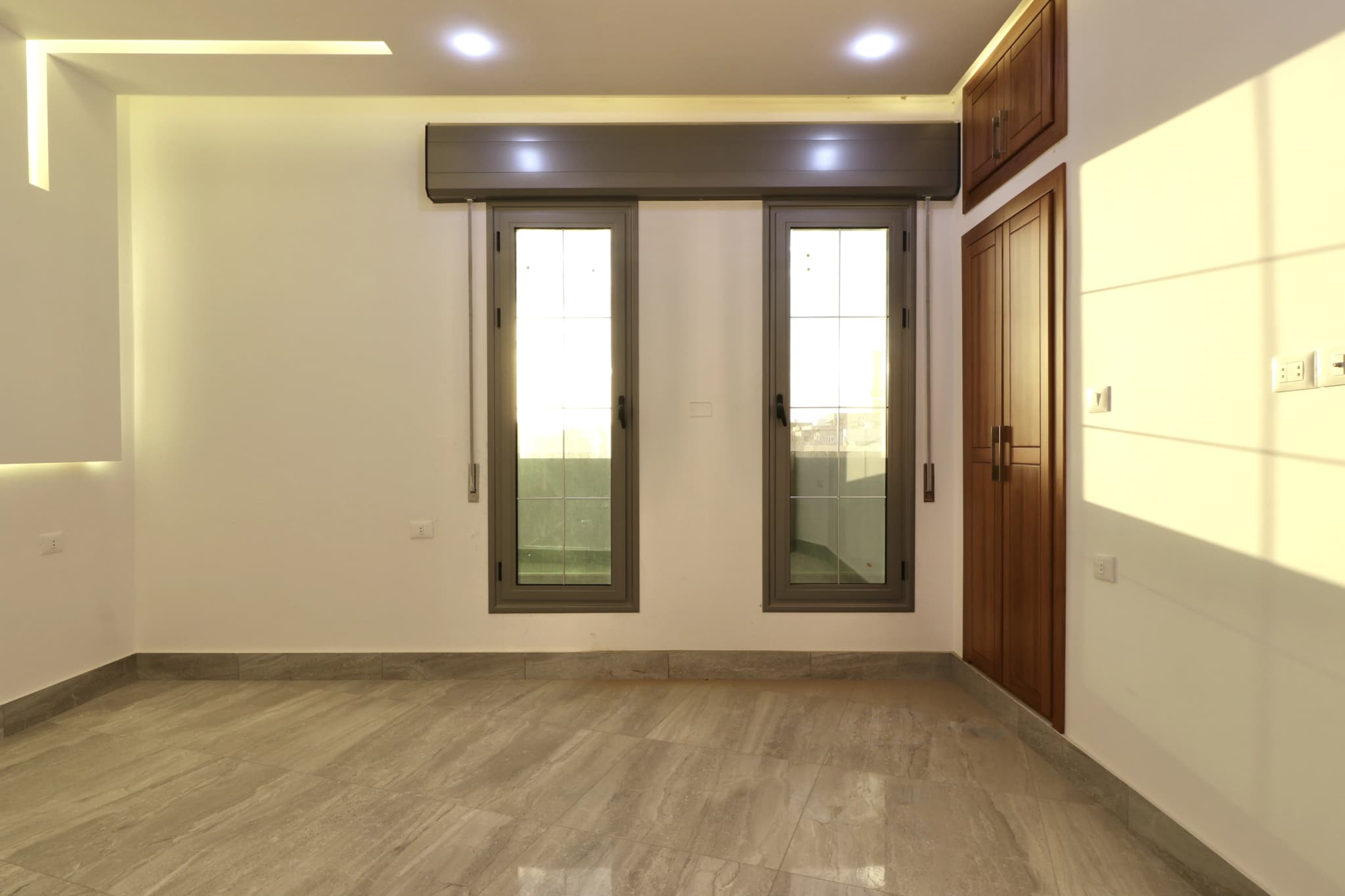 فيلا في سوق الجمعة  6