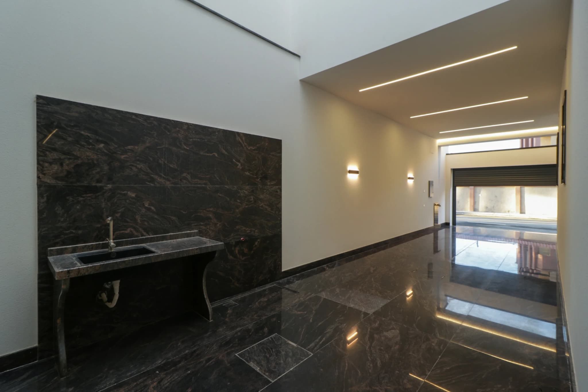 فيلا حذيثه في سوق الجمعة 7