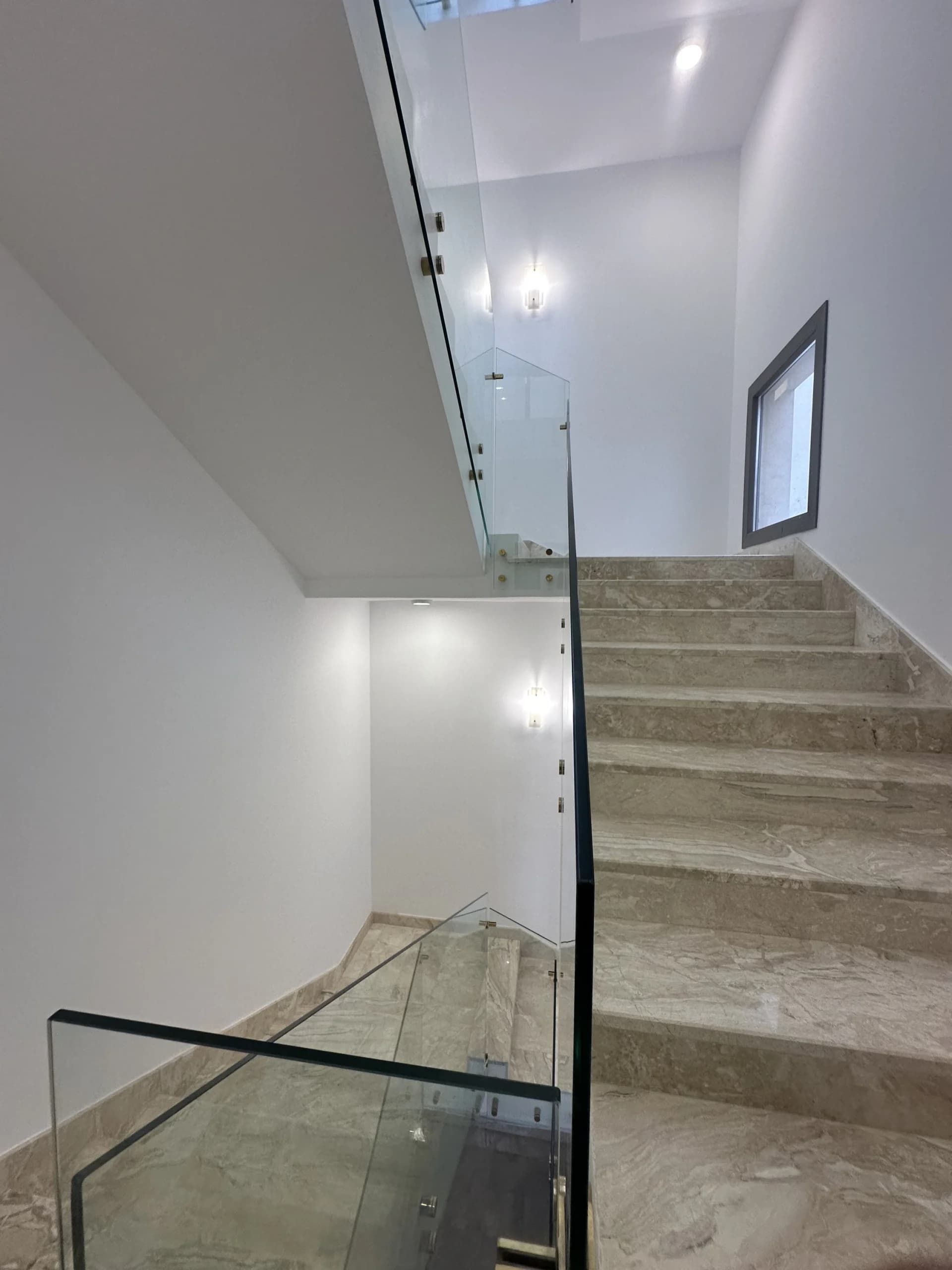 	فيلا تقسيم داخلي شقتين وملحق 19