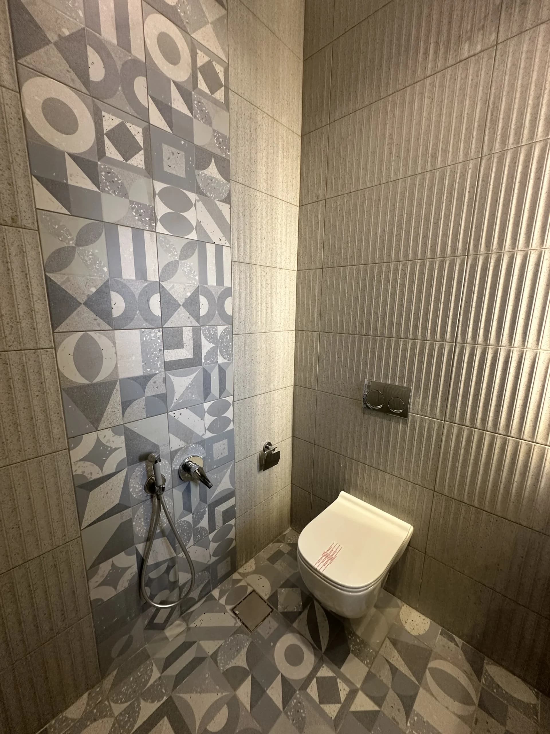 	فيلا تقسيم داخلي شقتين وملحق 28