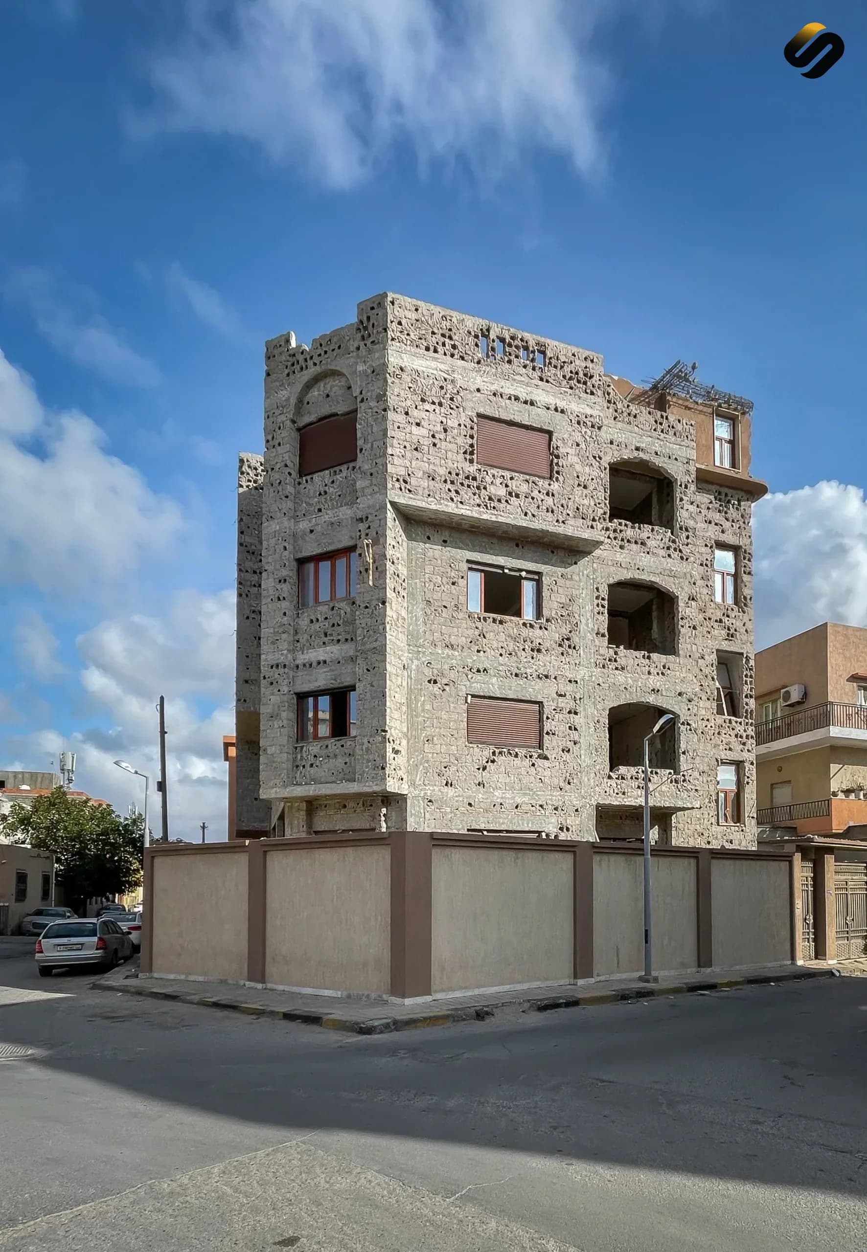 هيكل من طابقين  5