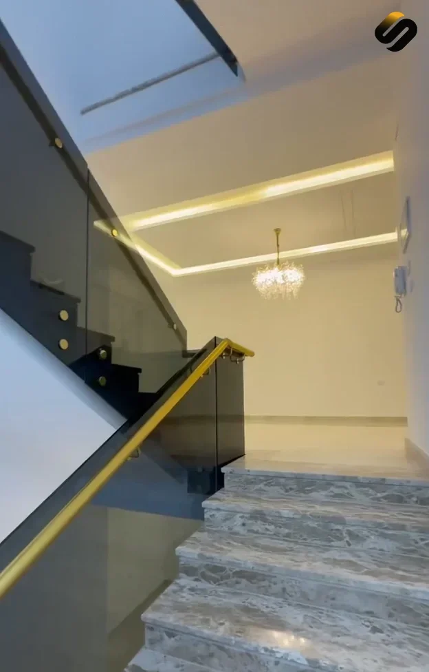 فيلا دورين فاخرة بنظام خليجي 7