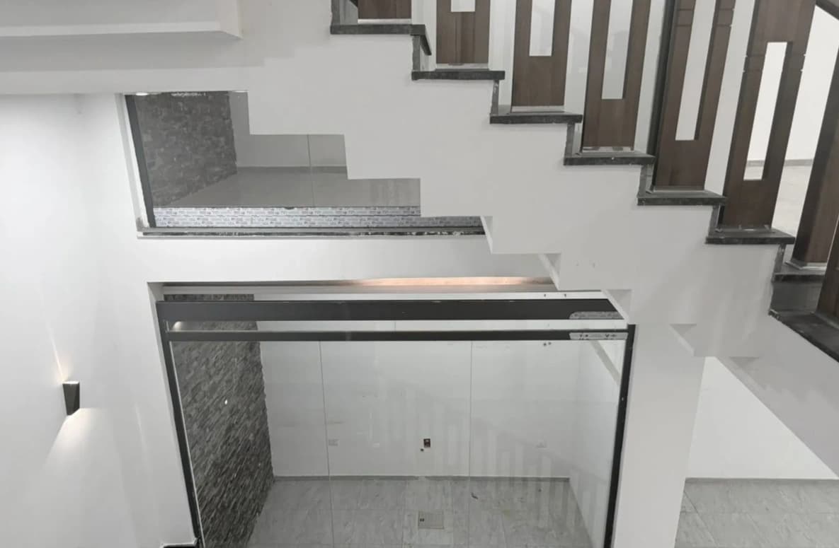 فرصة إمتلاك عقار تجاري  6