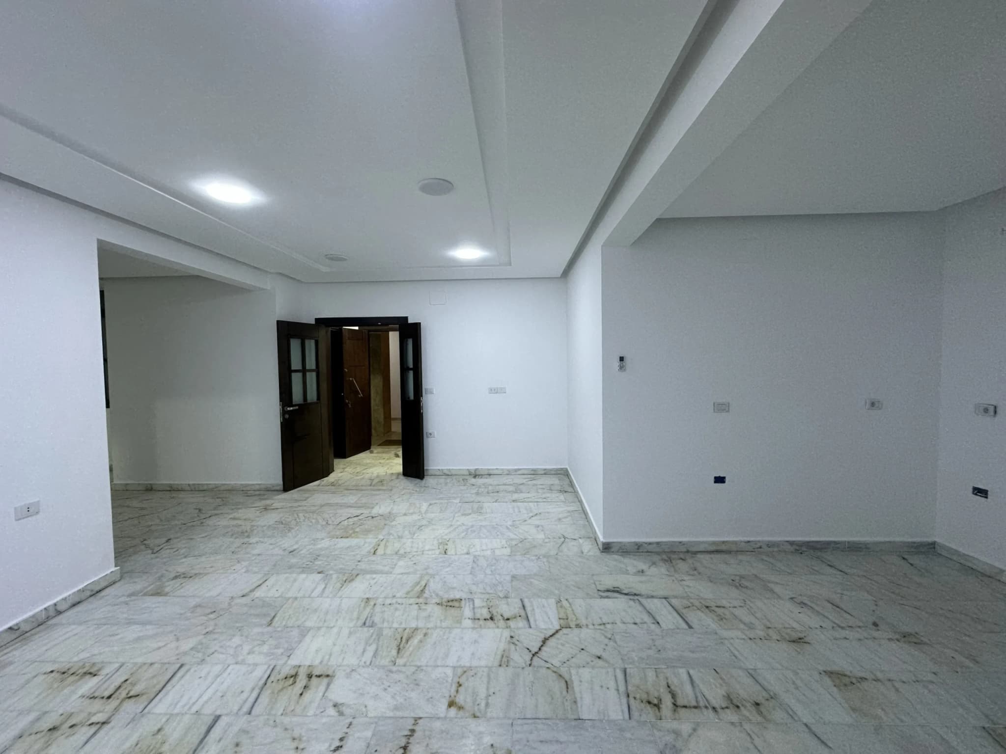 فرصتك لإمتلاك شقة ممتازة  5