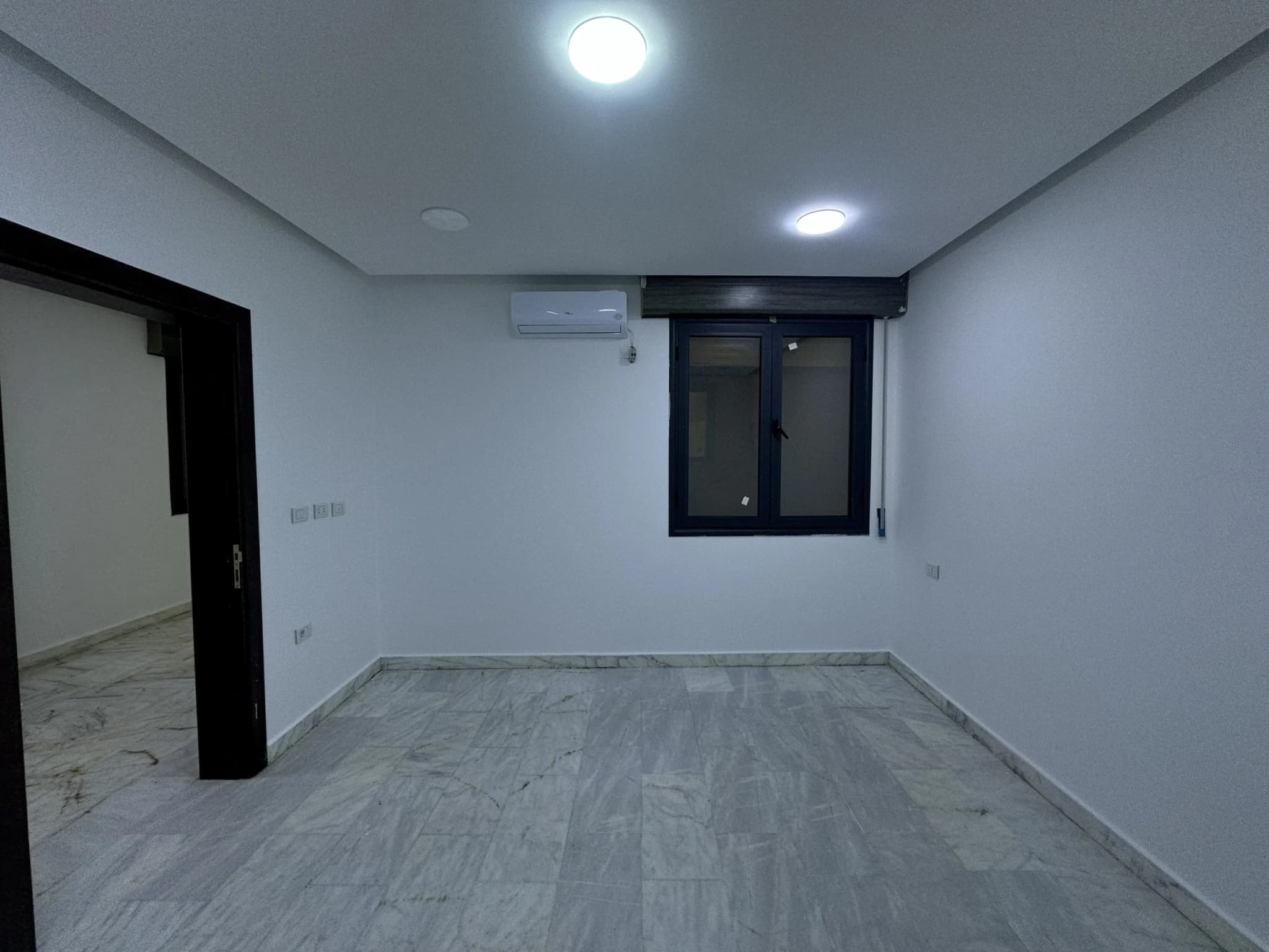 فرصتك لإمتلاك شقة ممتازة  10