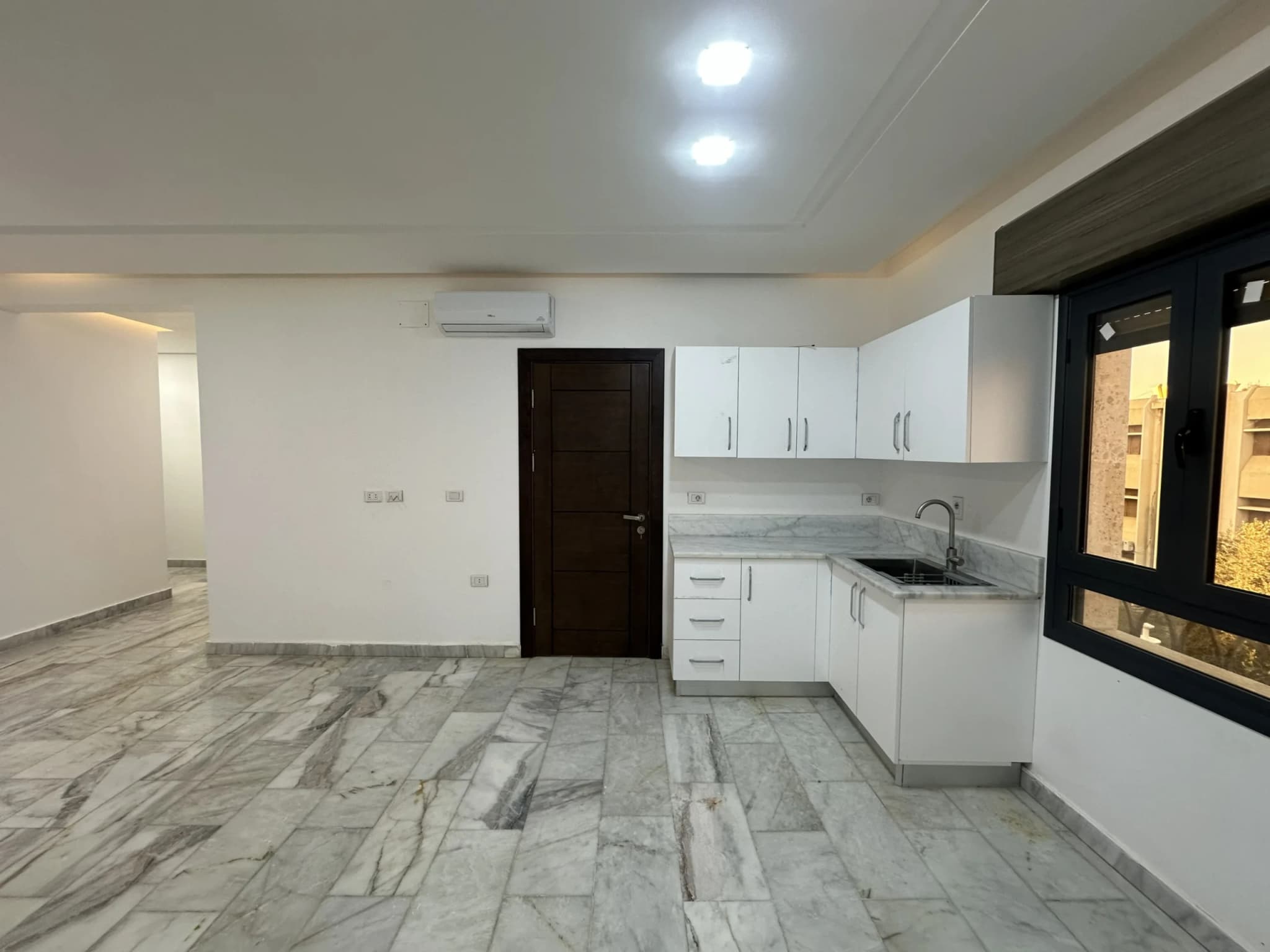 فرصة لإمتلاك شقة بتفاصيل ممتازة  8