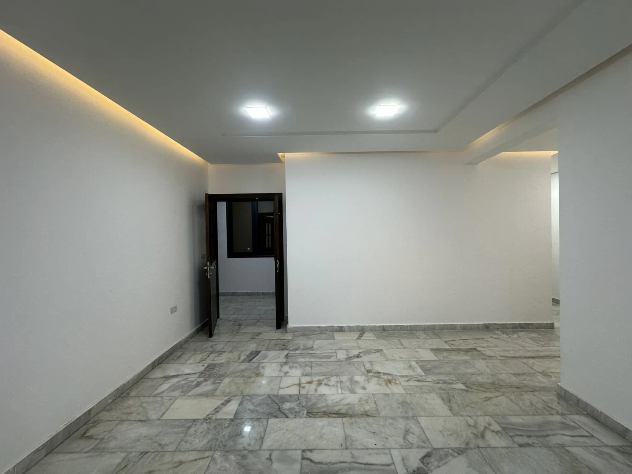 فرصة لإمتلاك شقة بتفاصيل ممتازة  9