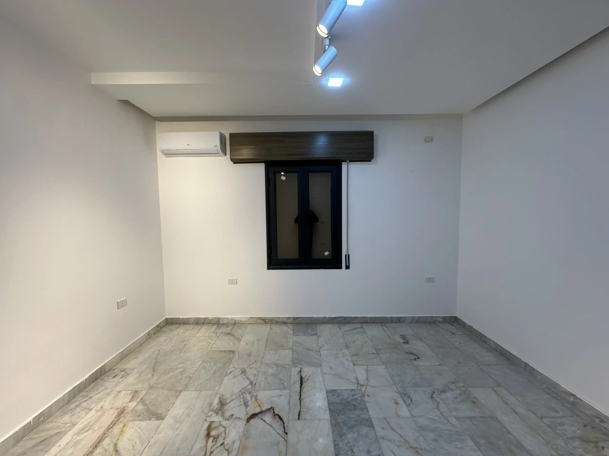 فرصة لإمتلاك شقة بتفاصيل ممتازة  11