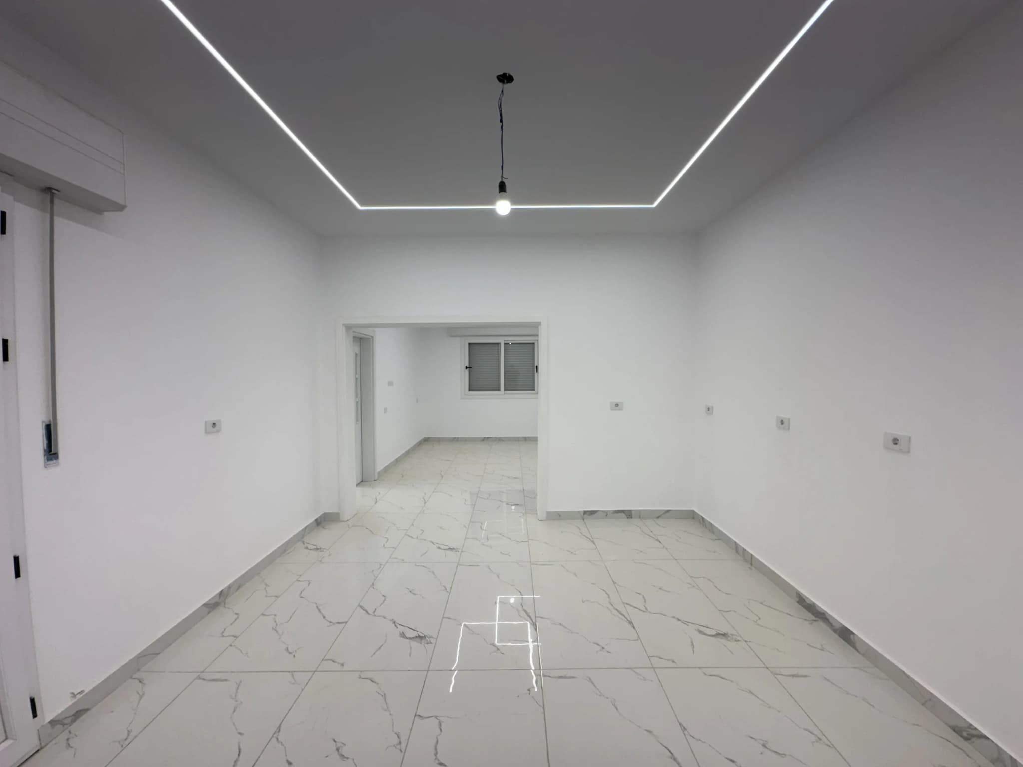 💎 فرصة عقارية فاخرة للبيع: رفاهية المساحة والخصوصية التامة 💎 19