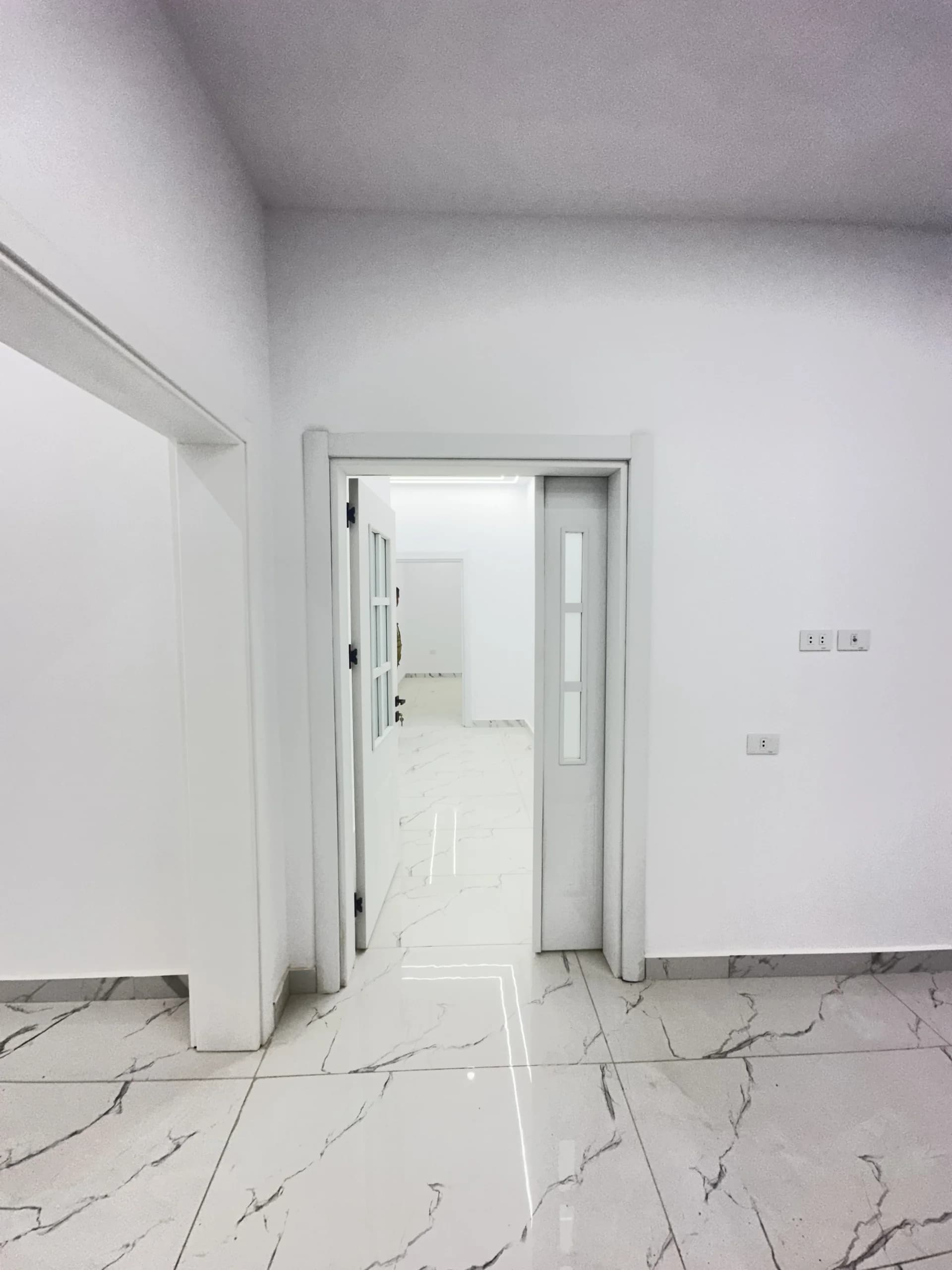 💎 فرصة عقارية فاخرة للبيع: رفاهية المساحة والخصوصية التامة 💎 20