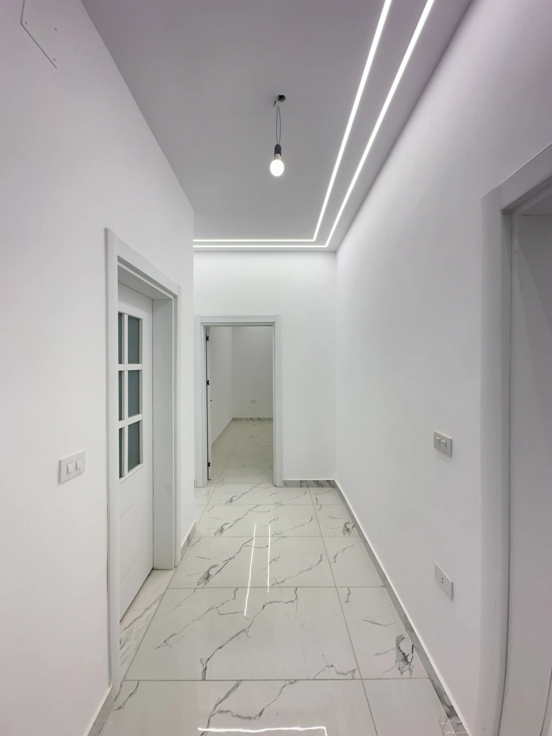 💎 فرصة عقارية فاخرة للبيع: رفاهية المساحة والخصوصية التامة 💎 21