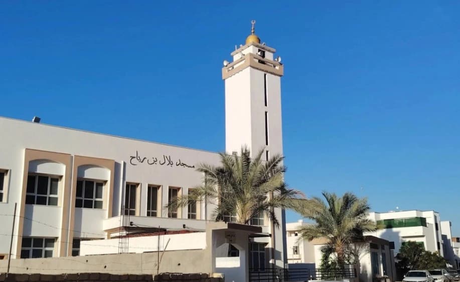 فرصة لإمتلاك شقة في السراج  2