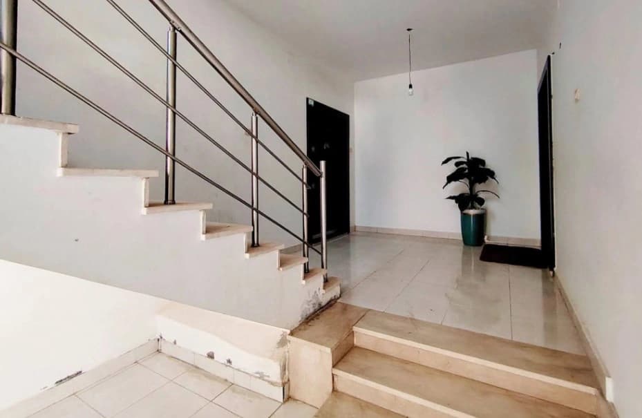 فرصة لإمتلاك شقة في السراج  4