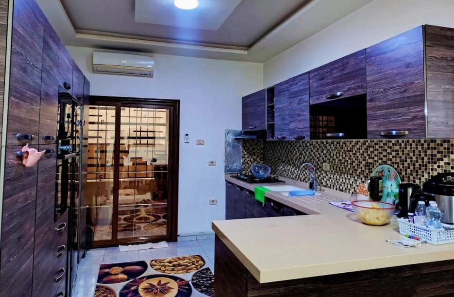 فرصة لإمتلاك شقة في السراج  10