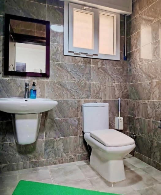 فرصة لإمتلاك شقة في السراج  11