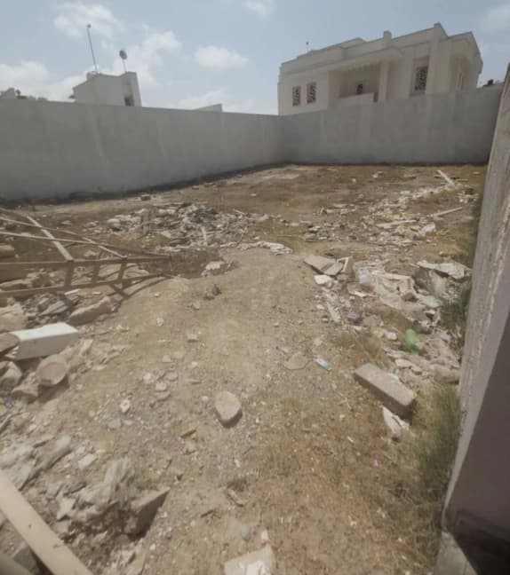 ارض مساحة ⁦⁦400⁩⁩ م للبيع 2