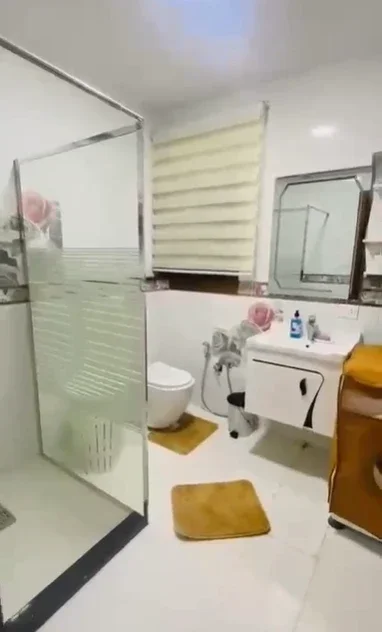للبيع: شقة "جاهزة للسكن" بالأثاث | عمارات سوق الشط (الدهماني) 🛋️✨ 2