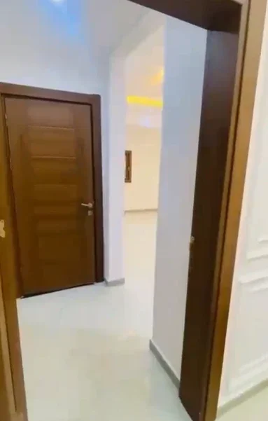 للبيع: شقة "جاهزة للسكن" بالأثاث | عمارات سوق الشط (الدهماني) 🛋️✨ 7