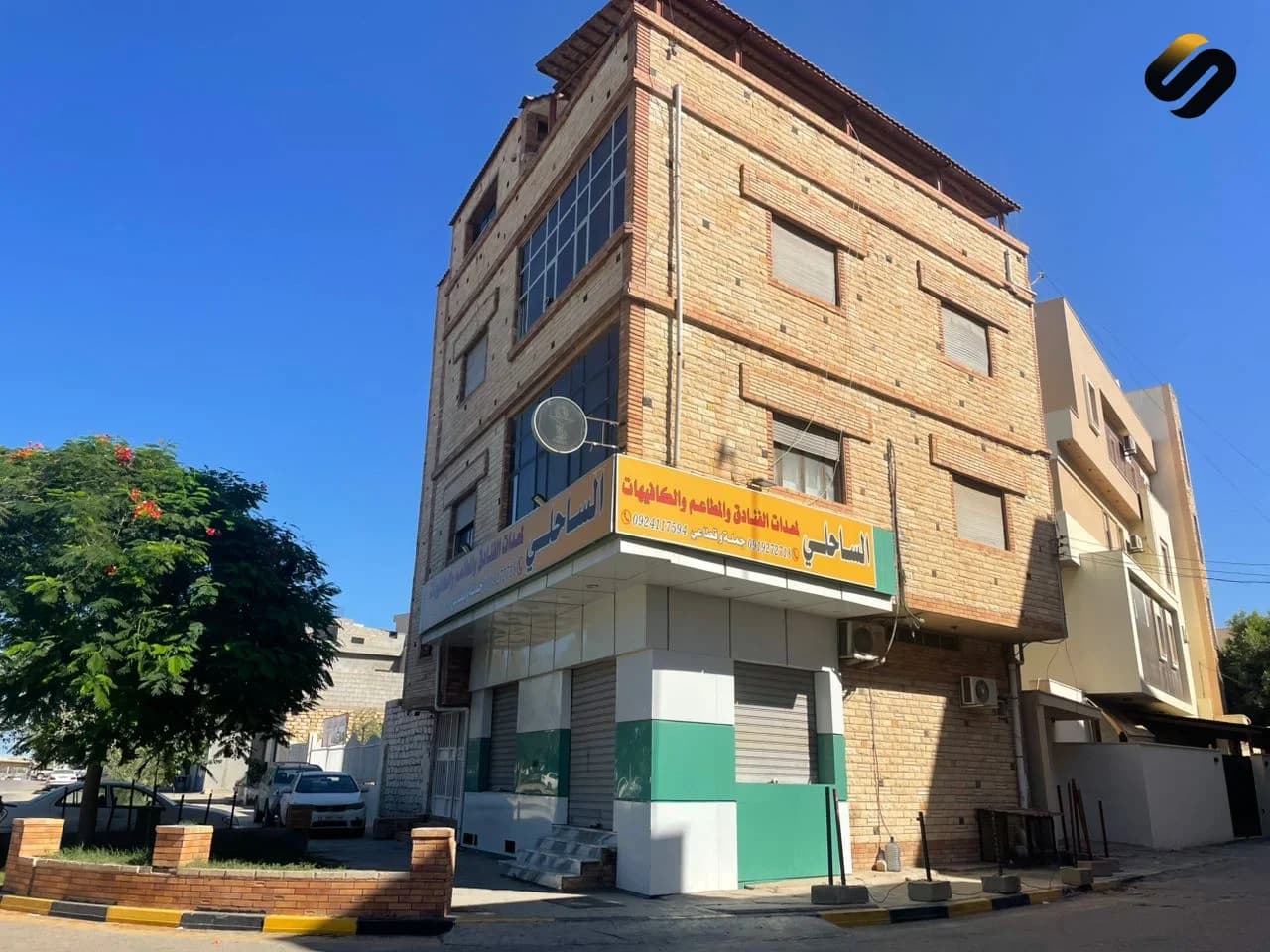 مبنى استثماري في سوق الجمعة 1