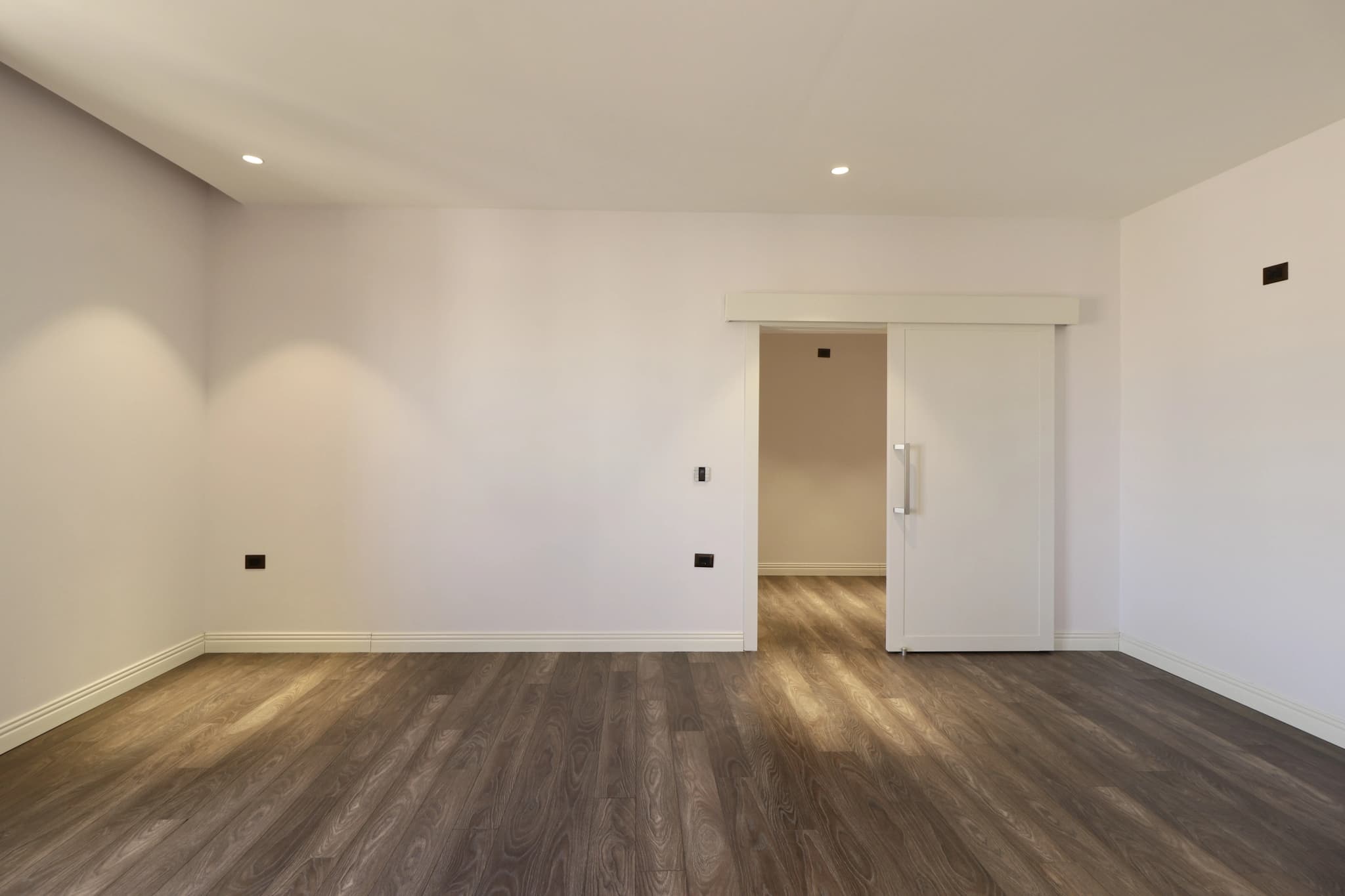 شقة في بن عاشور  13