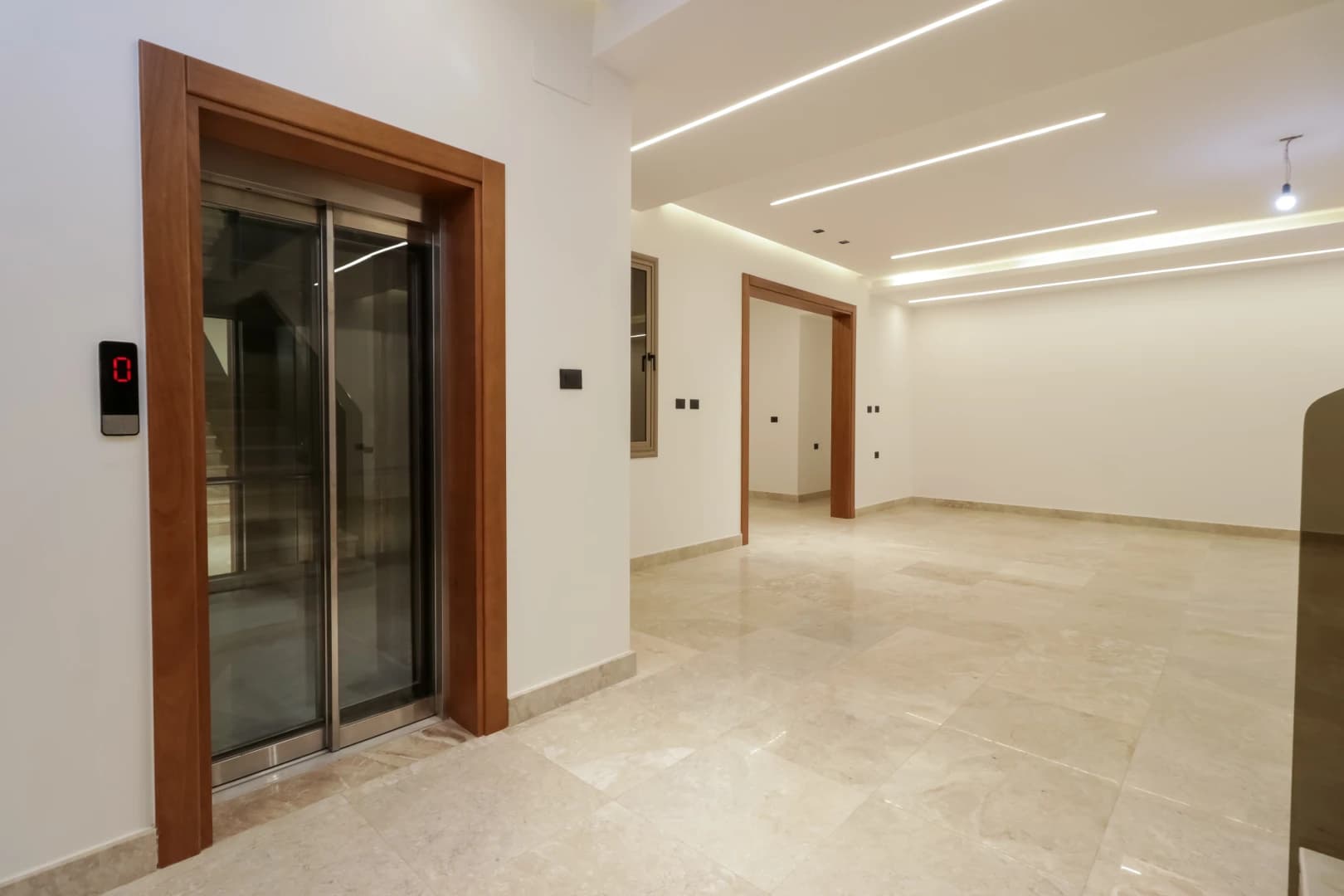 فيلا في سوق الجمعة  4