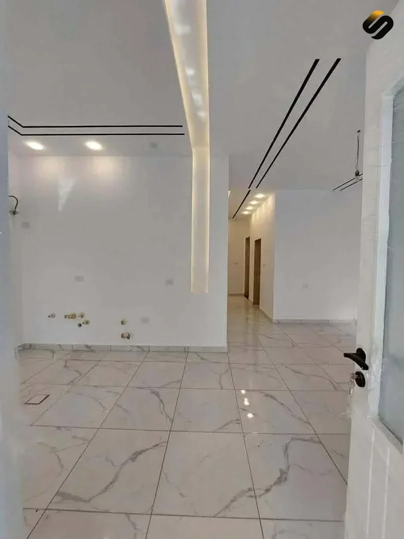 فيلا طابقين تصميم خليجي 8
