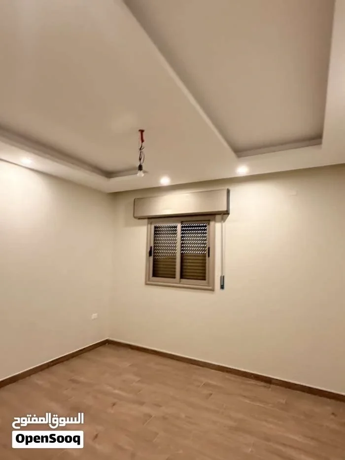 عين زاره بجوار جامع بالعيد 4